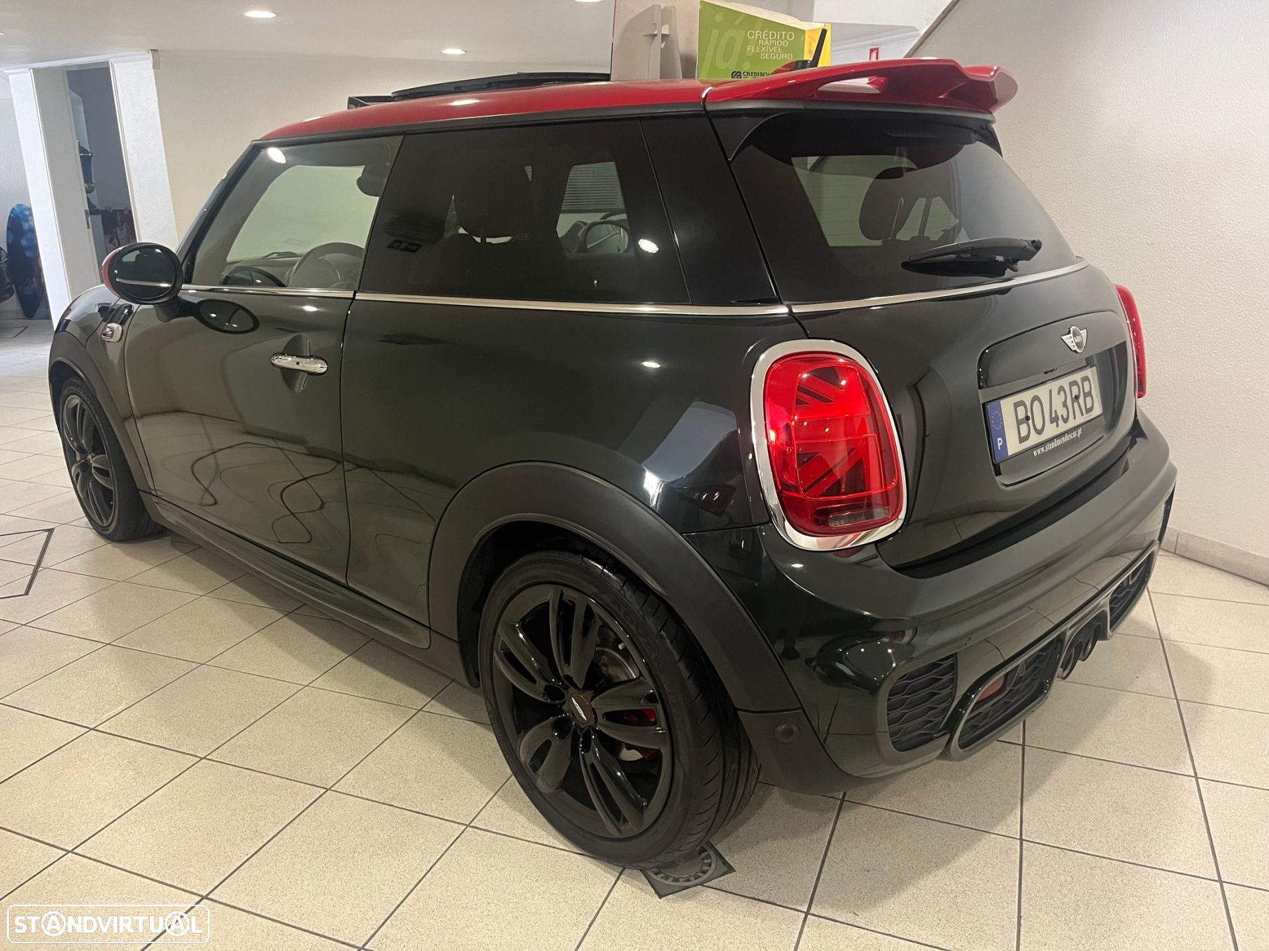 MINI 3 Portas John Cooper Works Auto Desportiva - 3