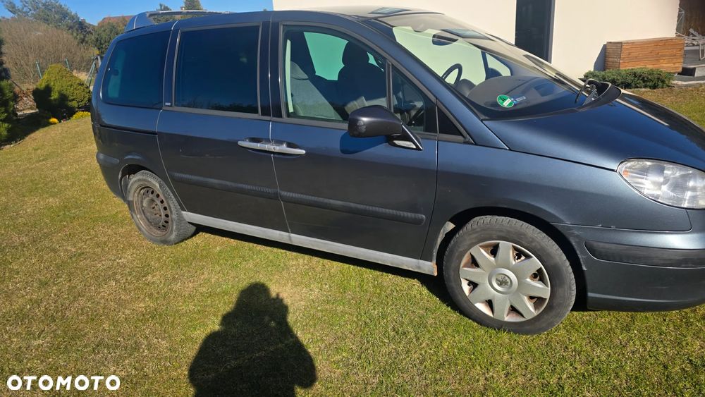 Peugeot 807 2.0 HDi Premium Euro5 - 5