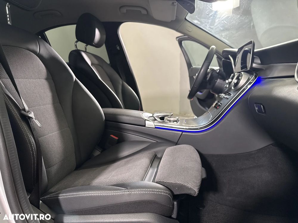 Mercedes-Benz C 300 d e Aut. - 12