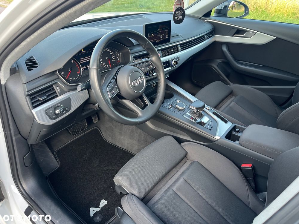 Audi A4 Limousine 40 TFSI S tronic S line - 22