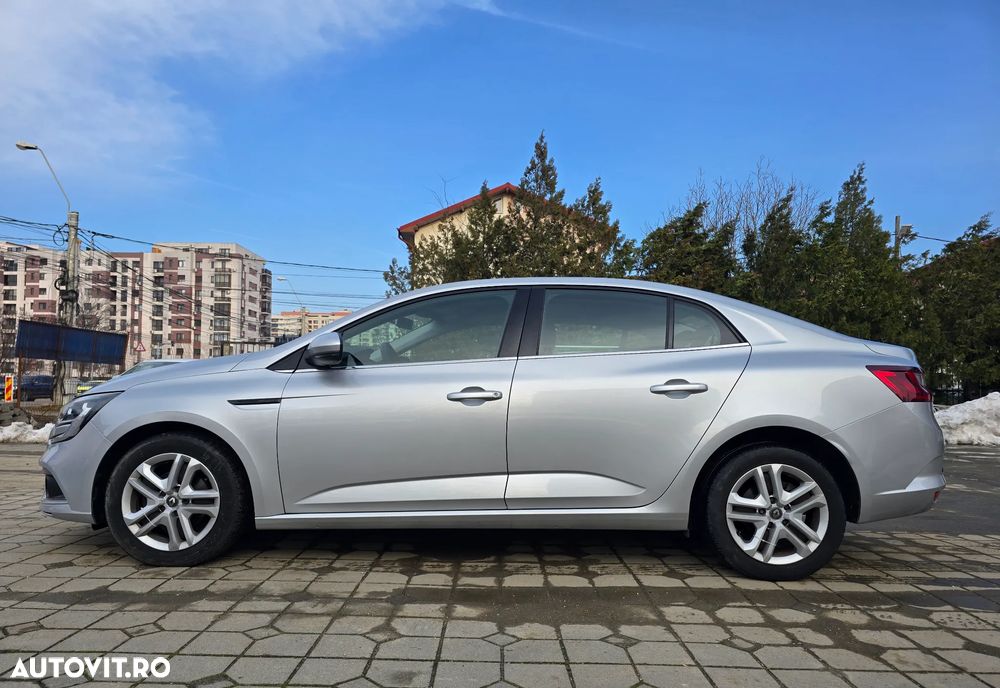 Renault Megane Blue dCi 116 Zen - 13