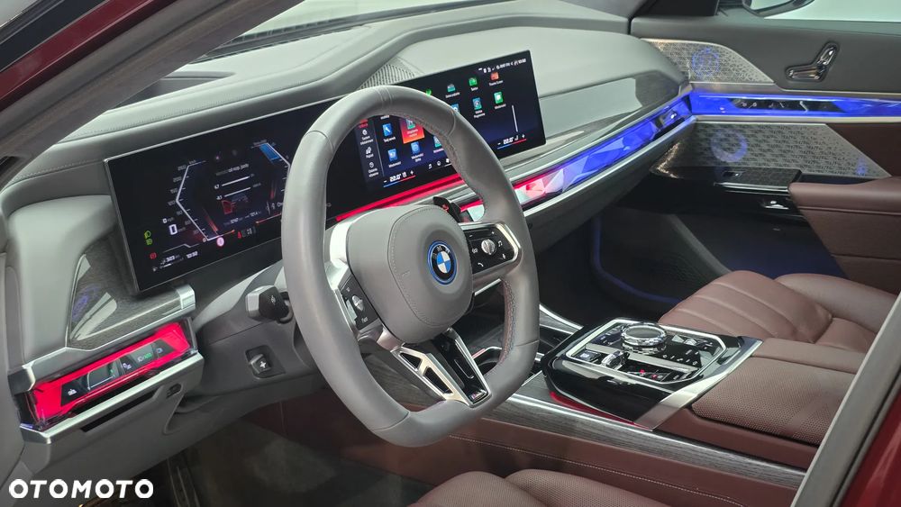 BMW Seria 7 M760e PHEV xDrive sport - 23