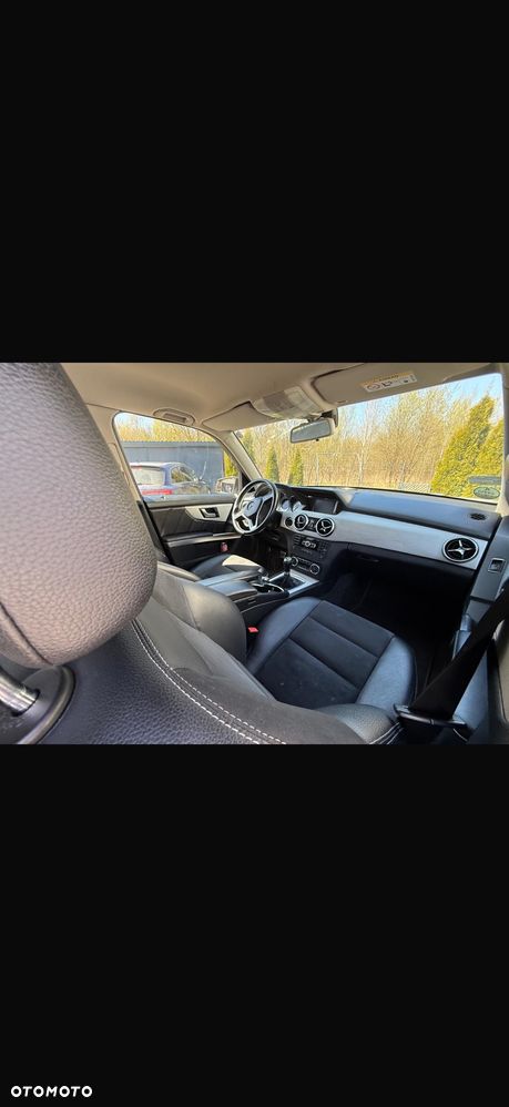 Mercedes-Benz GLK 220 CDI (BlueEFFICIENCY) - 9