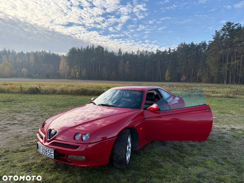 Alfa Romeo GTV - 14