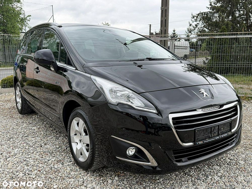Peugeot 5008 - 4