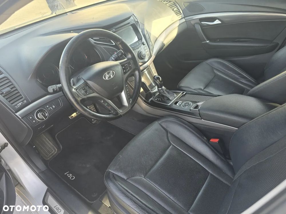 Hyundai i40 Kombi 1.7 CRDi DCT Premium - 20
