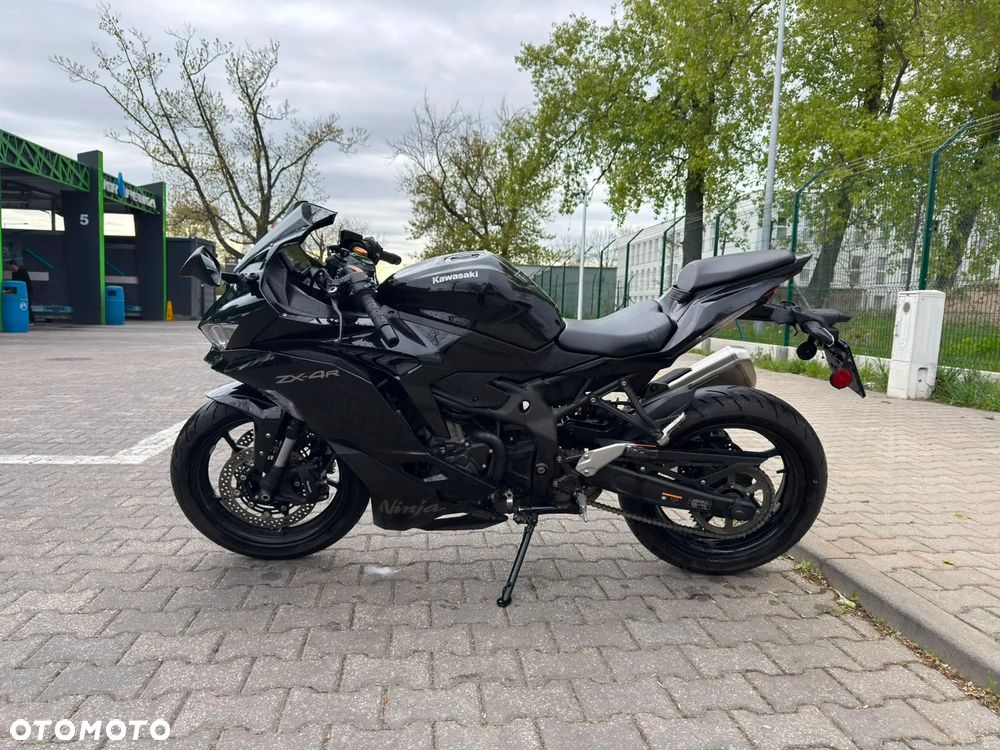 Kawasaki ZXR - 9
