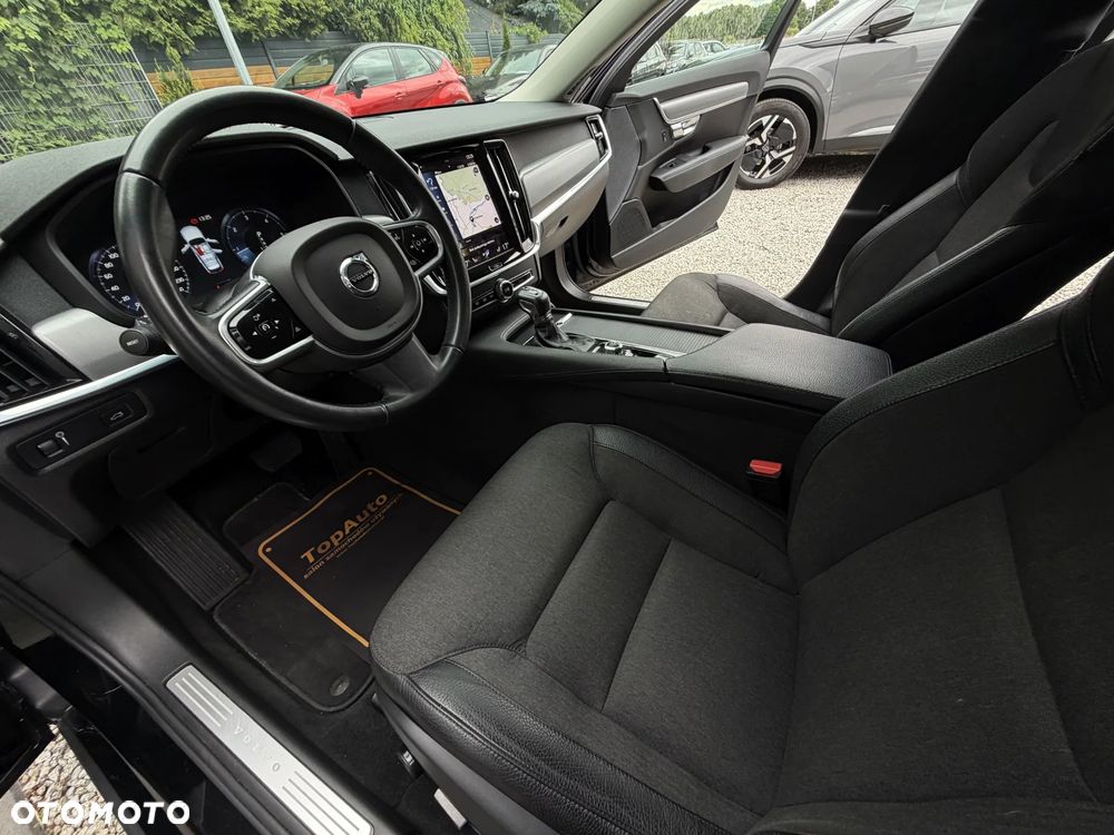 Volvo V90 D4 Geartronic Momentum Pro - 18
