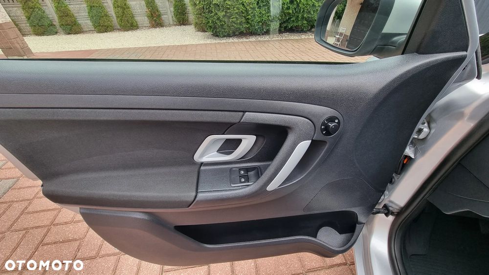 Skoda Fabia 1.6 16V Comfort - 13
