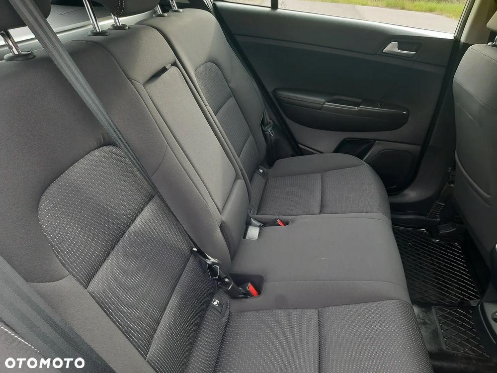 Kia Sportage 1.7 CRDI Business Line M 2WD - 23