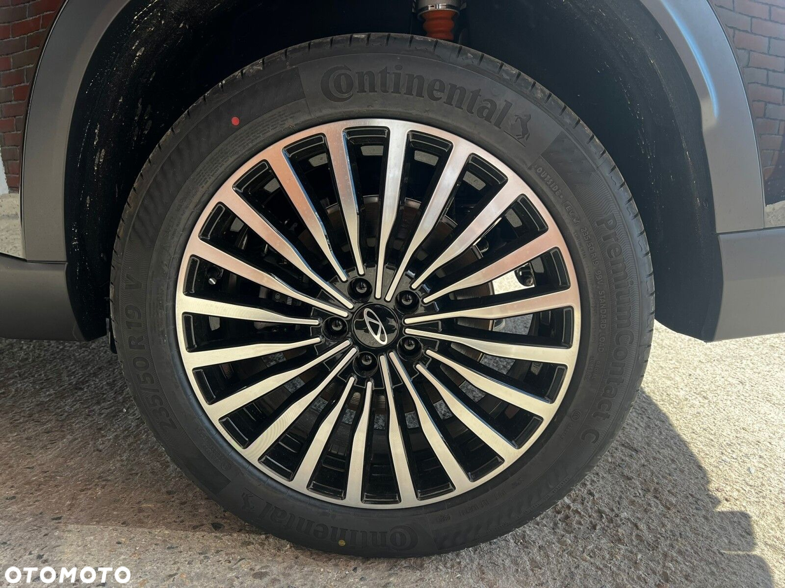 Chery Tiggo 8 - 9