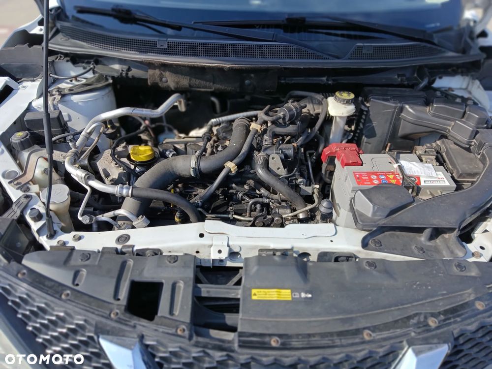 Nissan Qashqai - 14