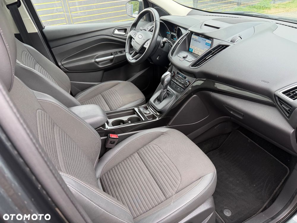 Ford Kuga 2.0 TDCi 4WD Titanium - 16