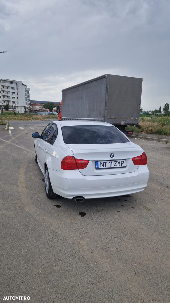 BMW Seria 3 - 14