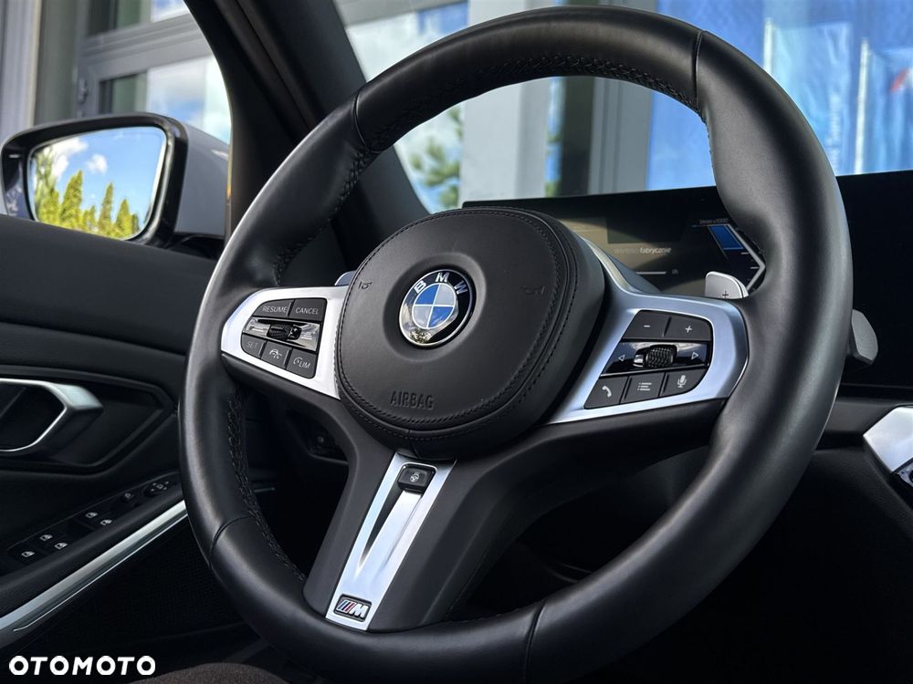 BMW Seria 3 320d xDrive - 10
