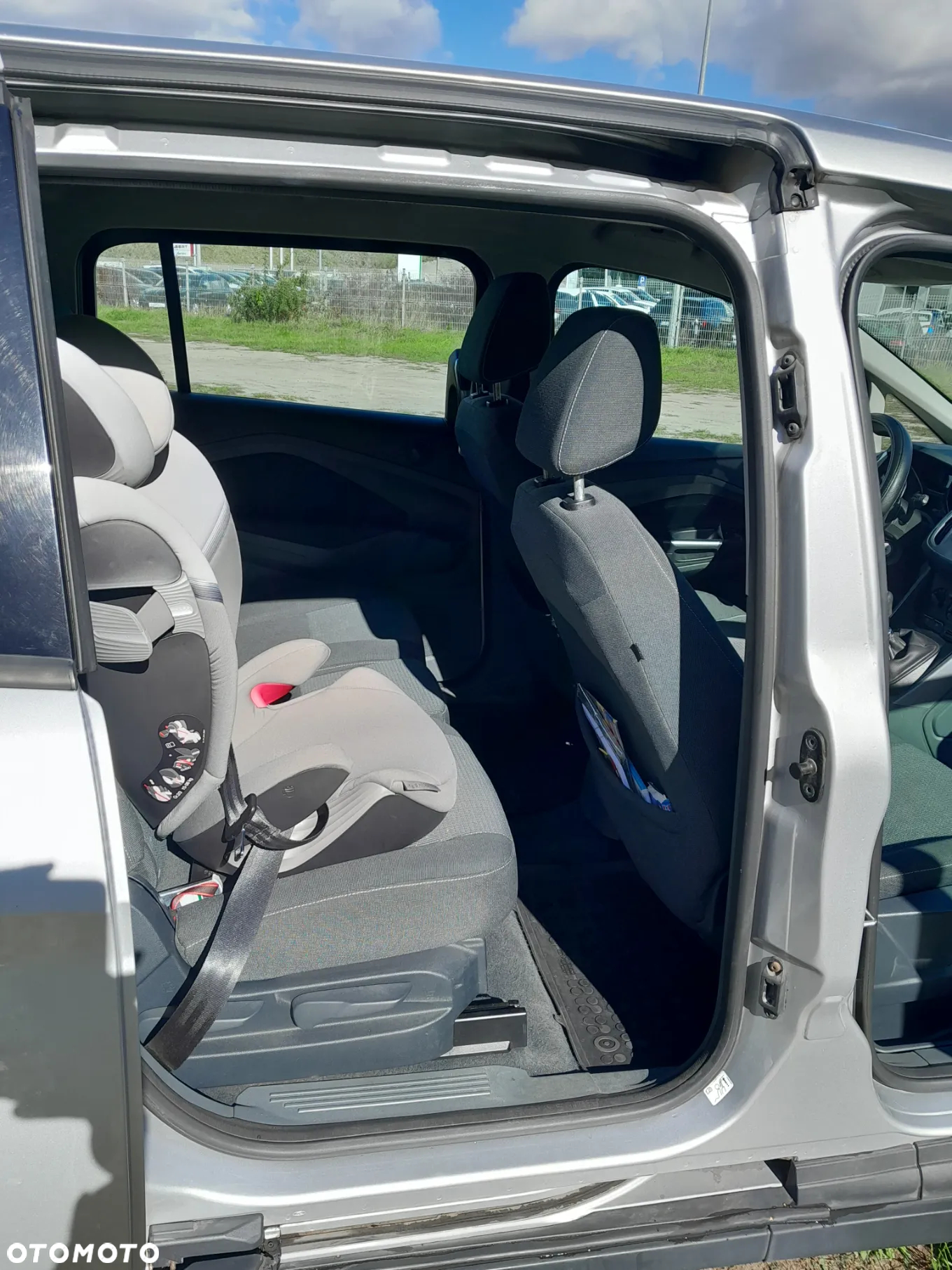 Ford Grand C-MAX 1.6 TDCi Trend - 12