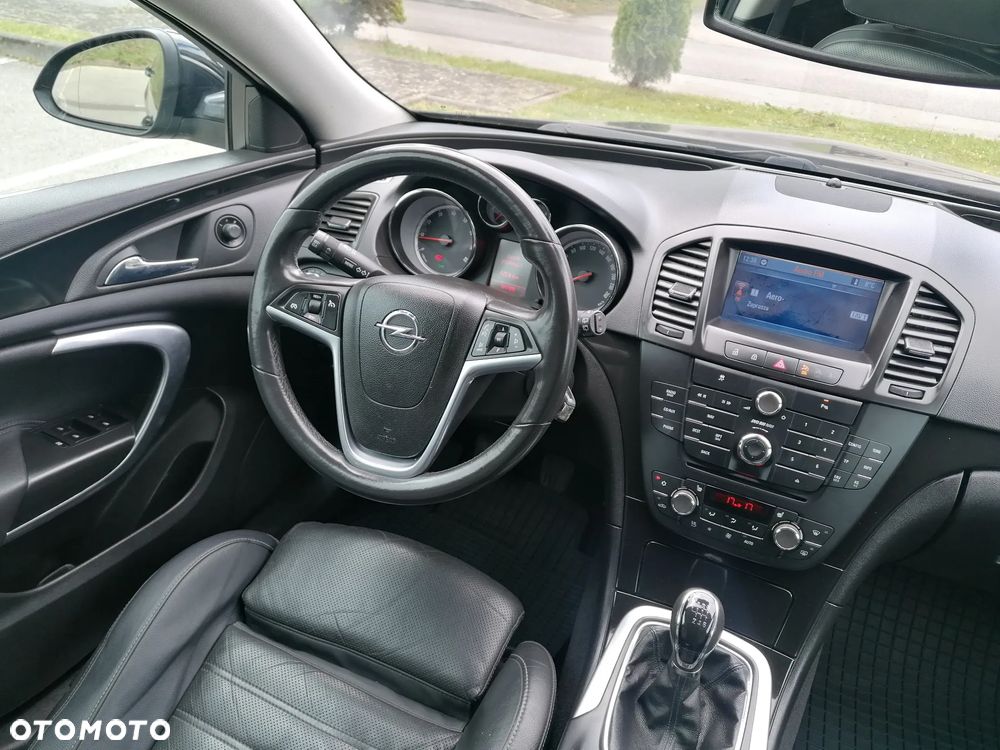 Opel Insignia 1.8 Cosmo - 14