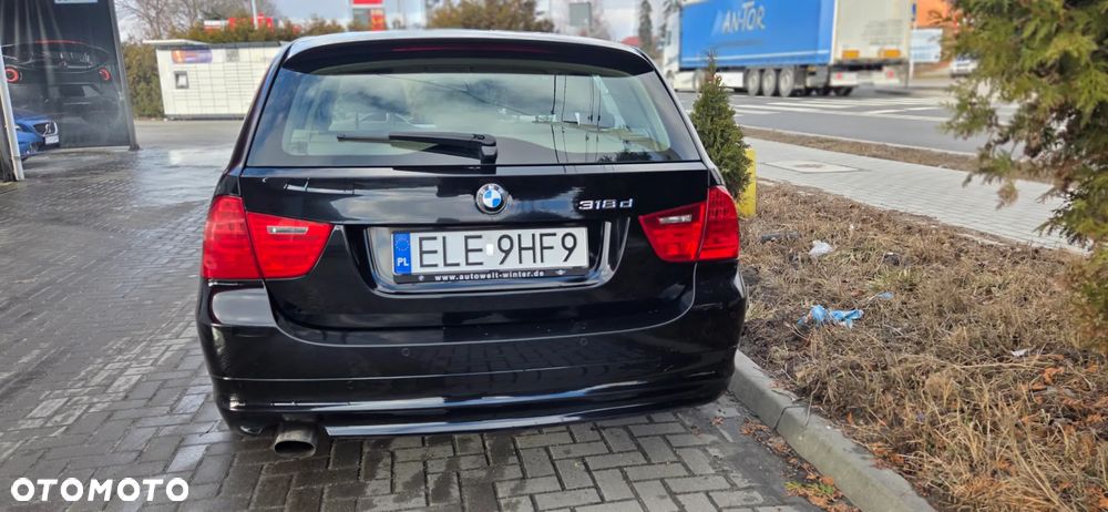 BMW Seria 3 318d DPF Edition Exclusive - 13