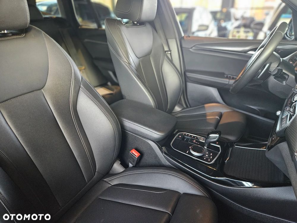 BMW X3 xDrive20d M Sport - 28