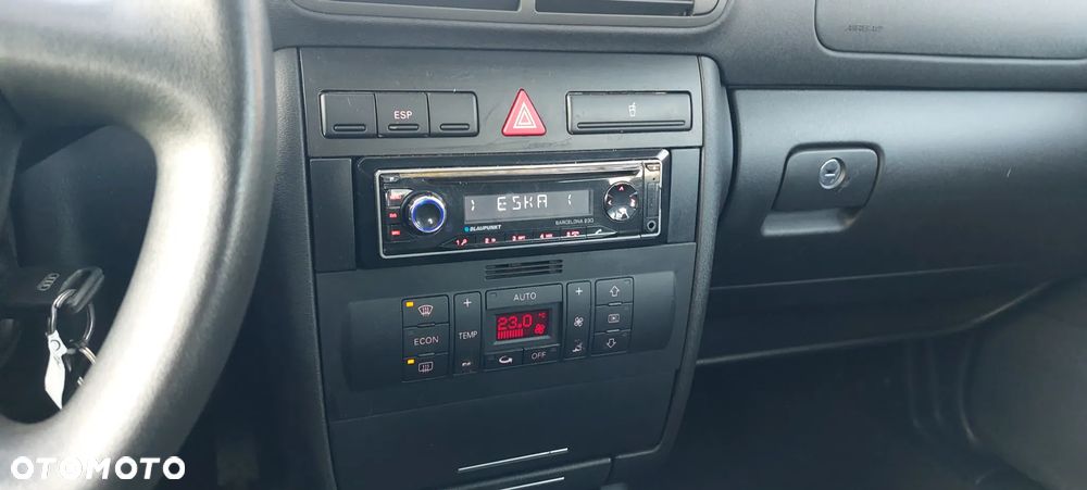 Audi A3 ver-a3-1-6-ambiente - 34