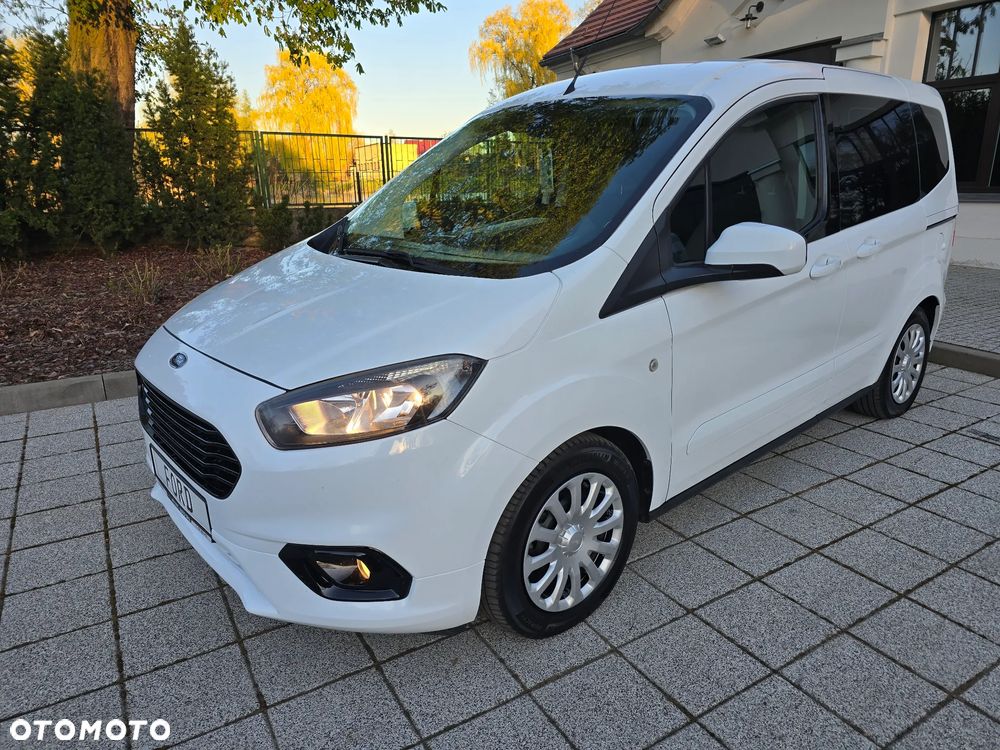Ford Tourneo Courier 1.5 TDCi Titanium - 6