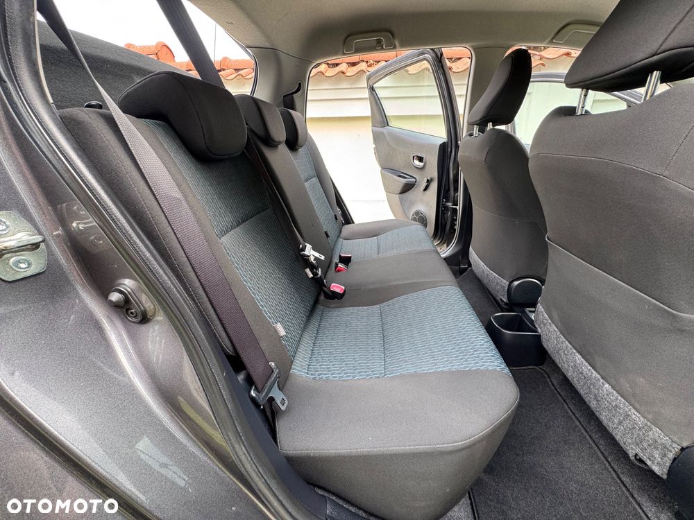 Toyota Yaris - 28