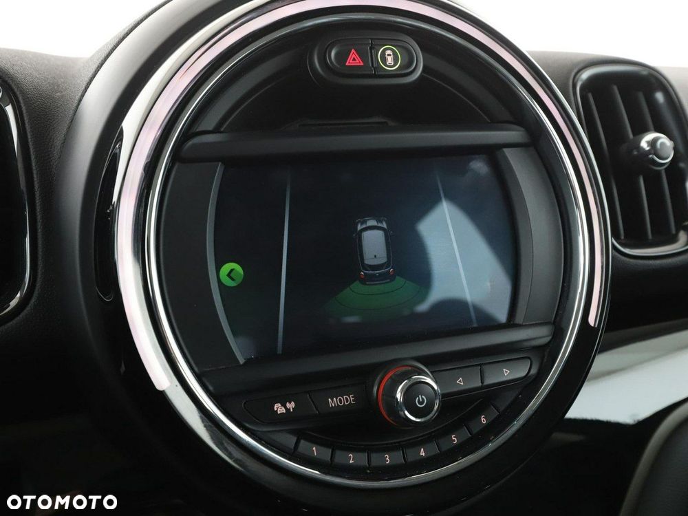 MINI Countryman - 25