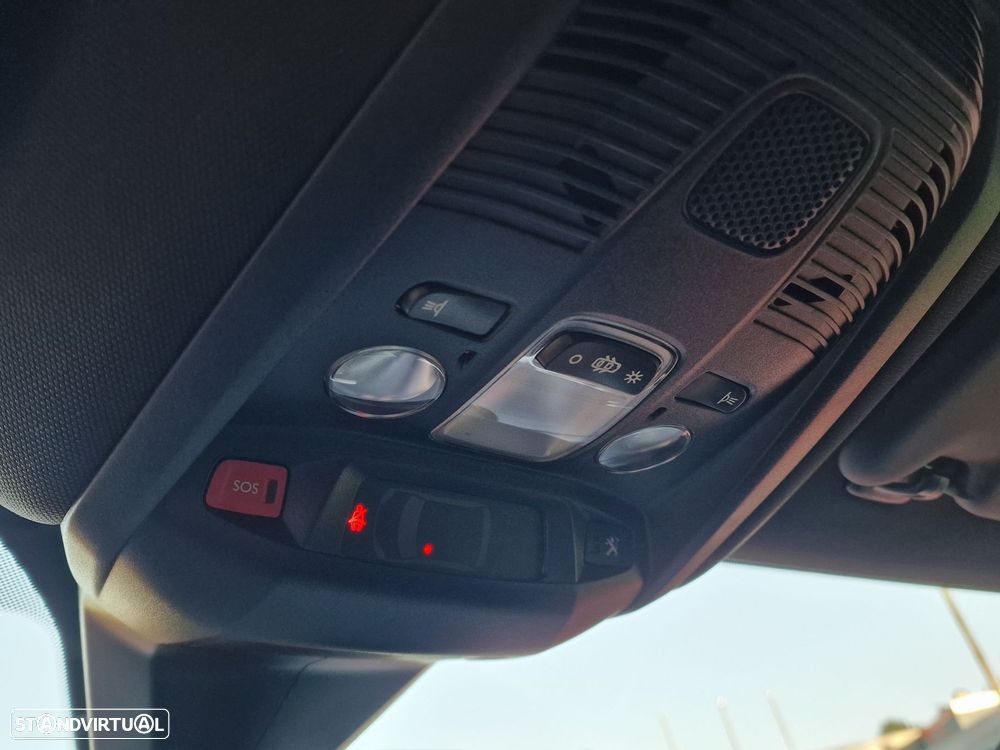 Peugeot 3008 1.2 PureTech GT Line - 41