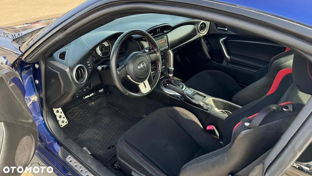 Toyota GT86 2.0 Active - 22