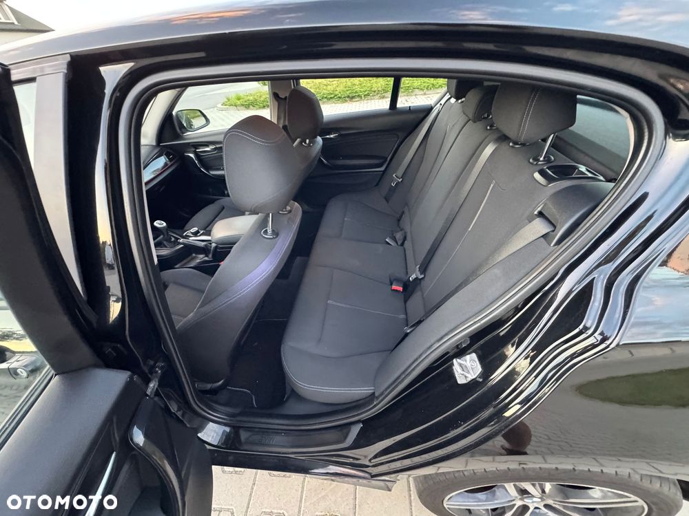 BMW Seria 1 118d DPF - 10