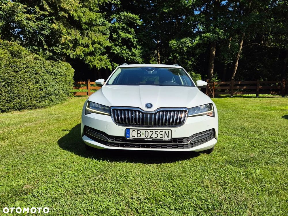 Skoda Superb 2.0 TDI DSG Style - 2