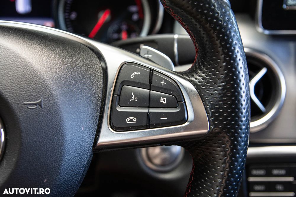 Mercedes-Benz GLA 200 (CDI) d 7G-DCT AMG Line - 20