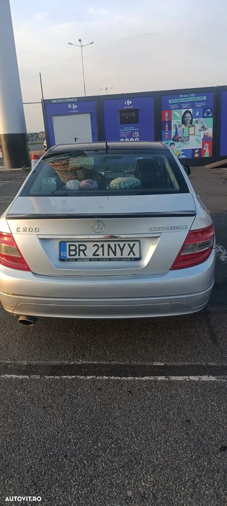 Mercedes-Benz C 200 - 8