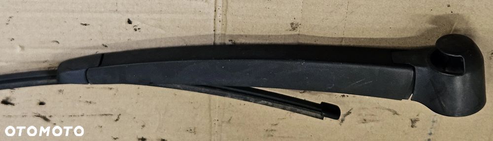 VW Golf V 5 + plus ramie wycieraczki tył tylnej - 1