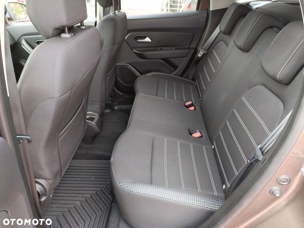 Dacia Duster 1.0 TCe Prestige - 11