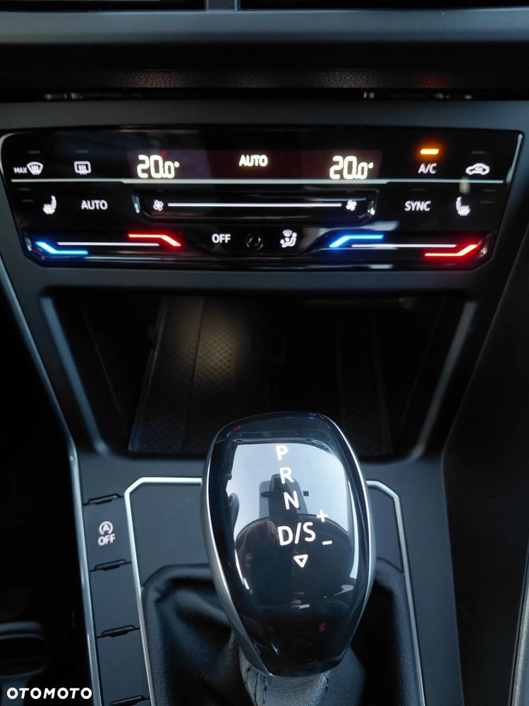 Volkswagen Taigo 1.5 TSI ACT Style DSG - 20