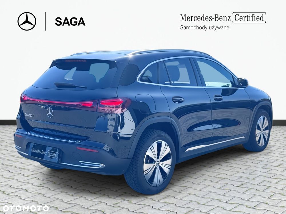 Mercedes-Benz EQA - 5