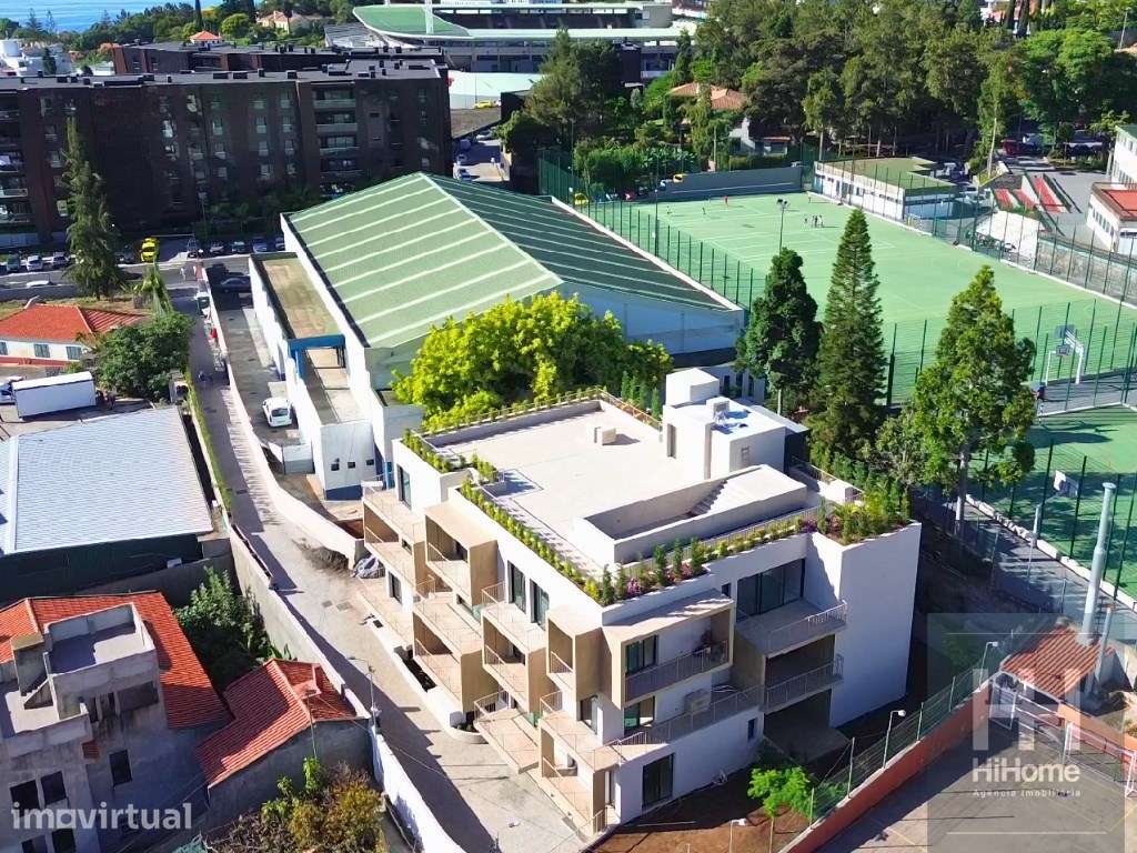 Apartamento T2 junto aos Barreiros em São Martinho - Grande imagem: 3/38
