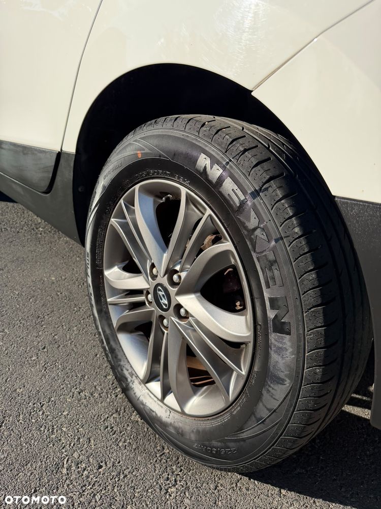 Hyundai ix35 1.6 2WD Fifa World Cup Edition - 33