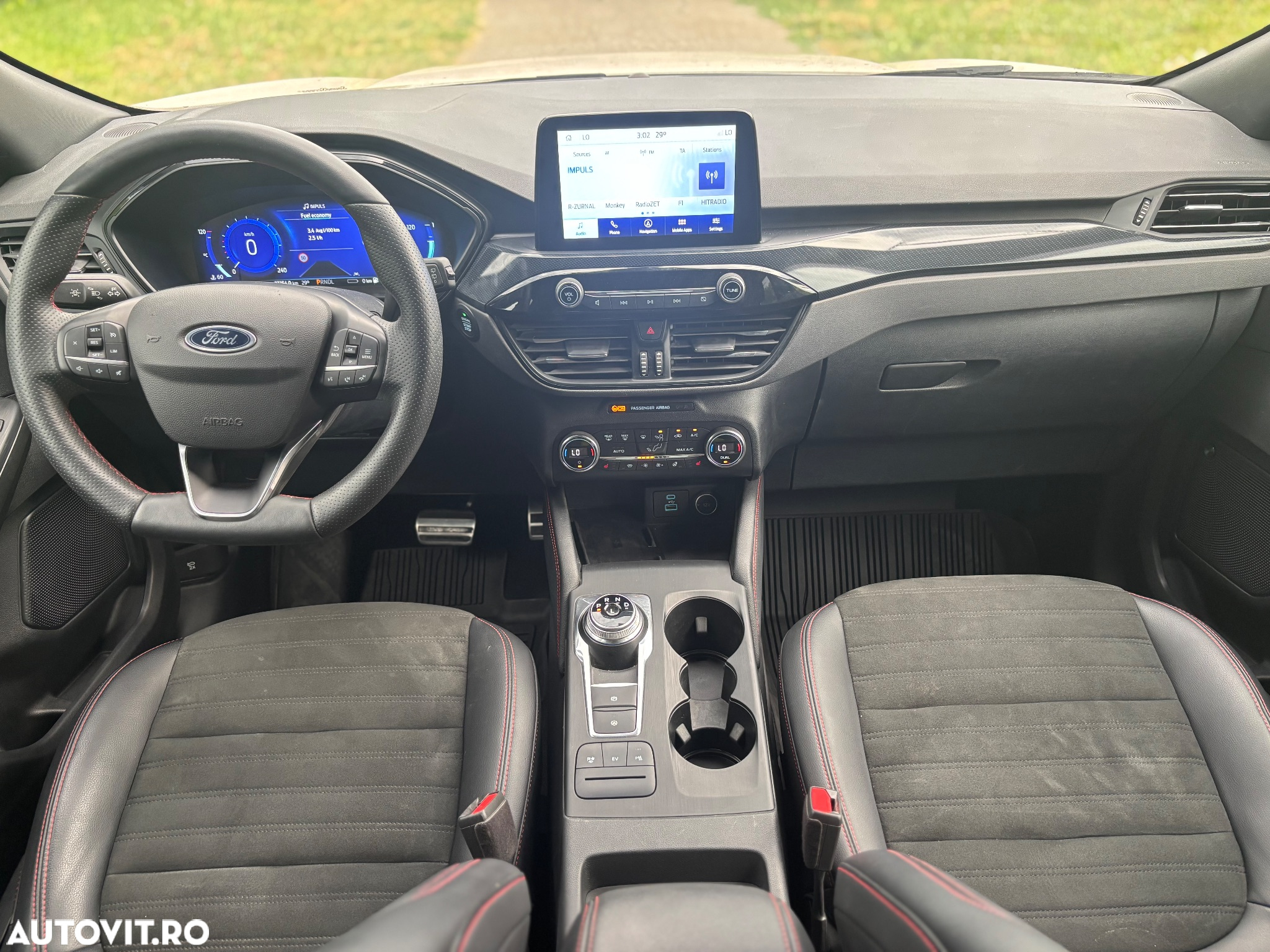 Ford Kuga 2.5 Duratec FWD PHEV ST-Line X - 10