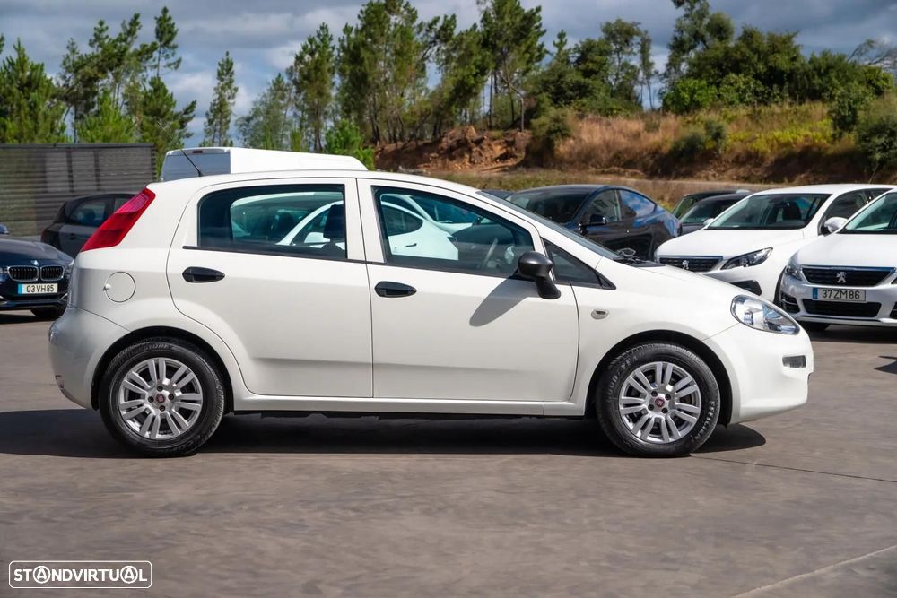 Fiat Punto 1.3 M-Jet Easy S&S — fotografia 11