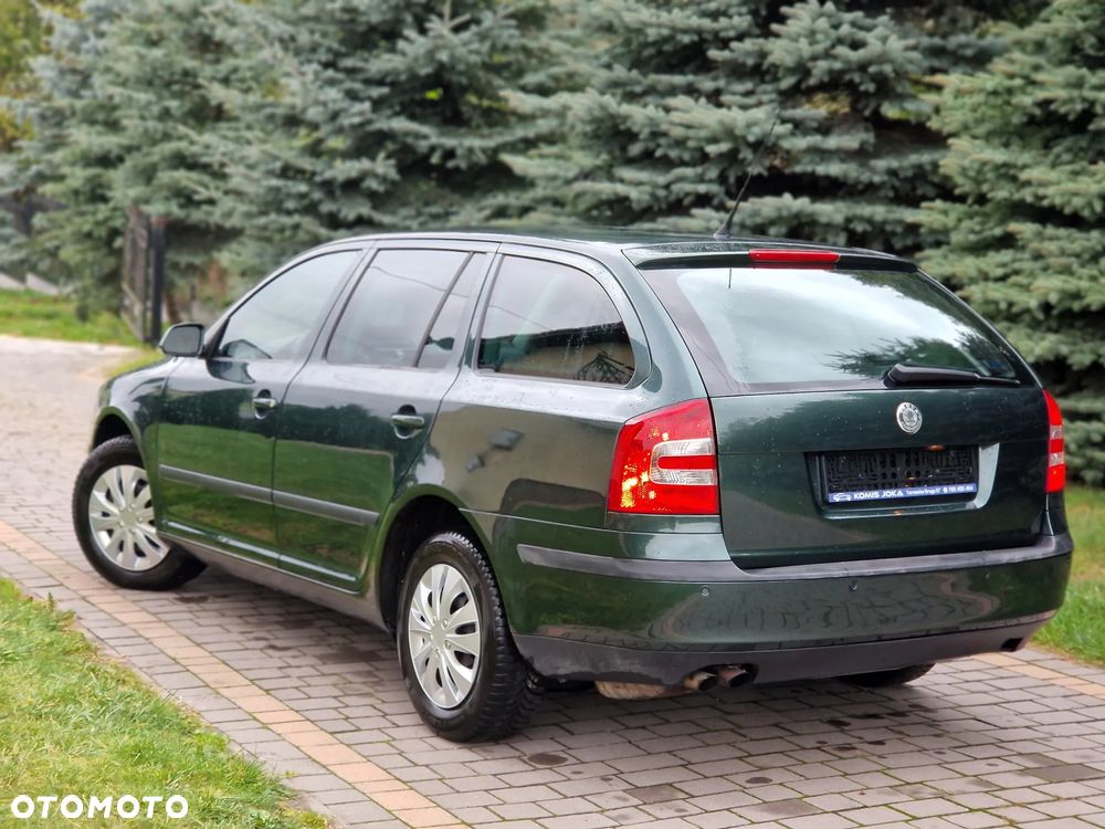 Skoda Octavia 1.8 T FSI Ambiente - 6
