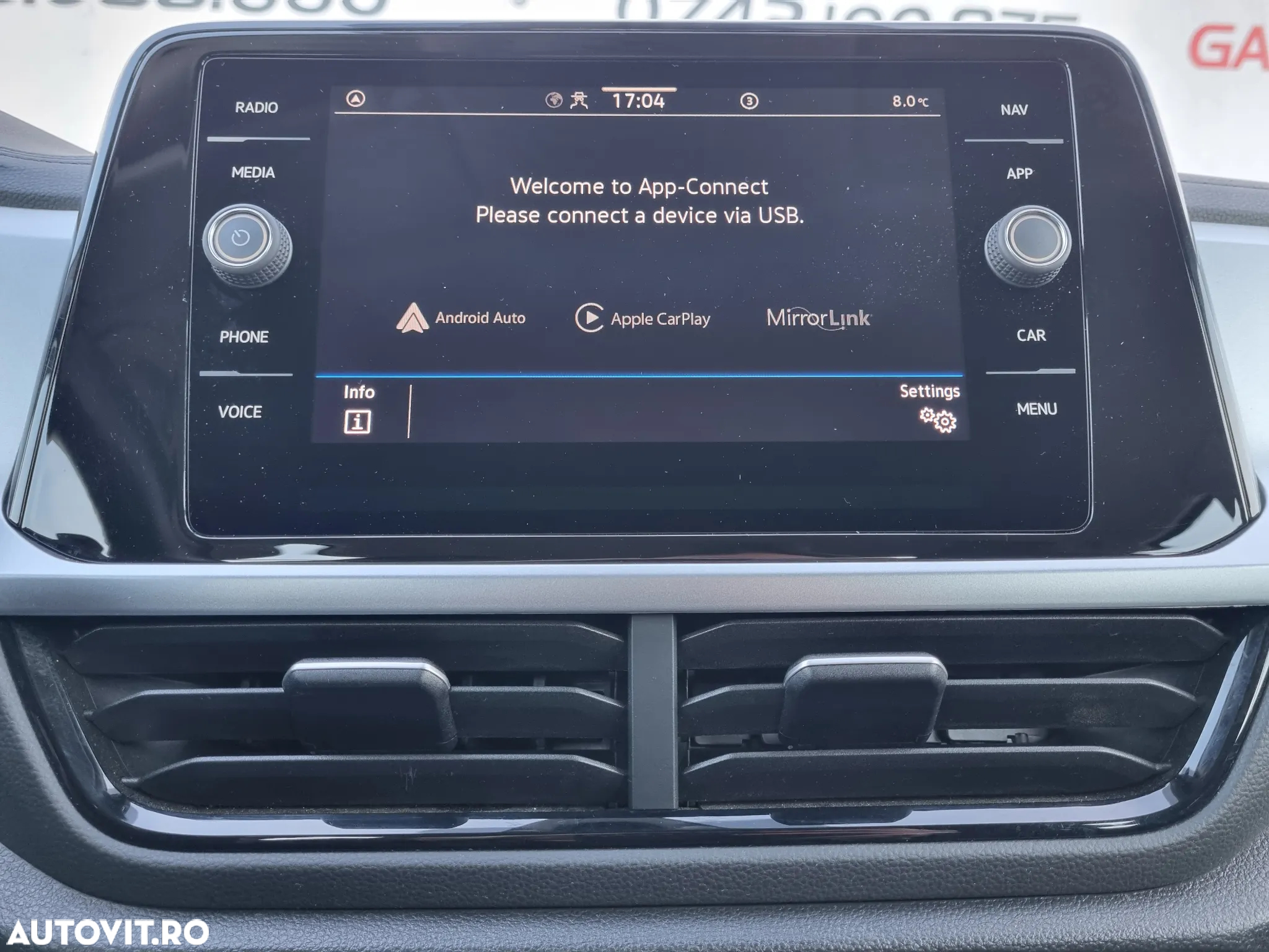 Volkswagen T-ROC 1.0 TSI Life - 23