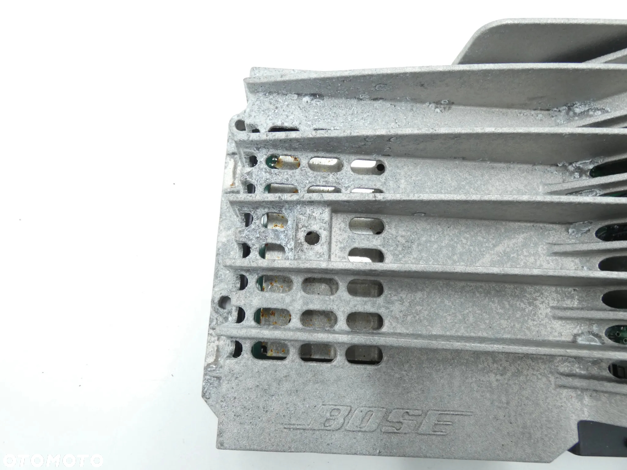 AUDI TT 8J BOSE WZMACNIACZ AUDIO GŁOŚNIKÓW 8J0035223D GORLICE - 2