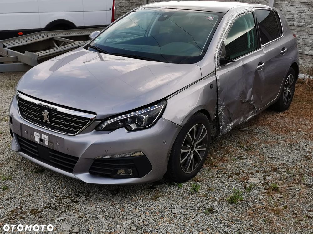 Peugeot 308 PureTech 130 GPF EAT8 Stop & Start Tech Edition - 3