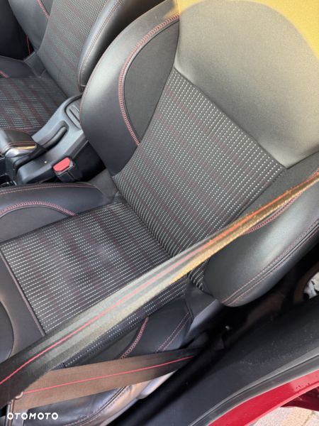 Peugeot 2008 PureTech 110 Stop&Start GT-Line Edition - 12