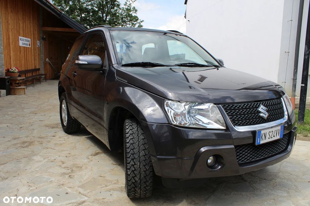 Suzuki Grand Vitara 1.6 De luxe - 11