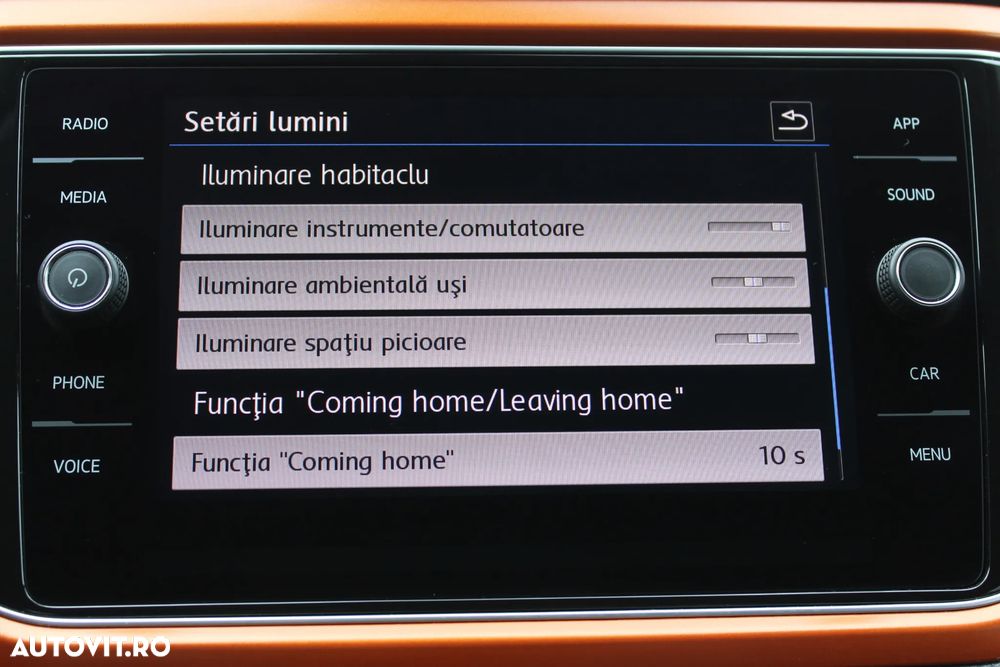 Volkswagen T-ROC 1.0 TSI Design - 32
