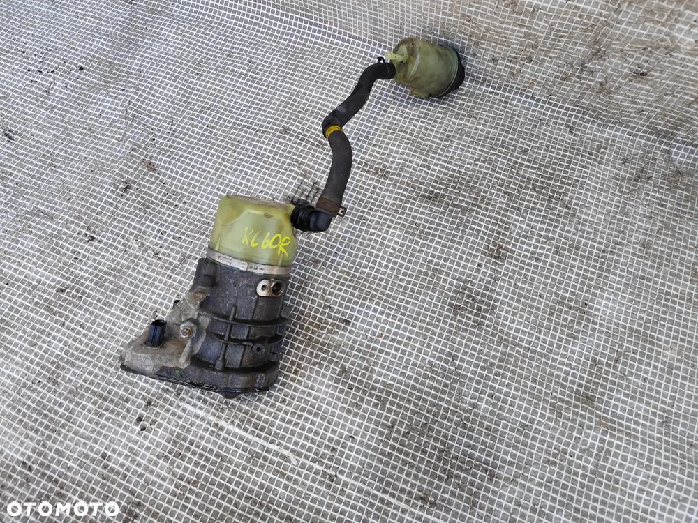Volvo XC60 I Lift 13-18 2.0 D4 190ps Pompa Wspomagania Zbiorniczek 31387595 - 1
