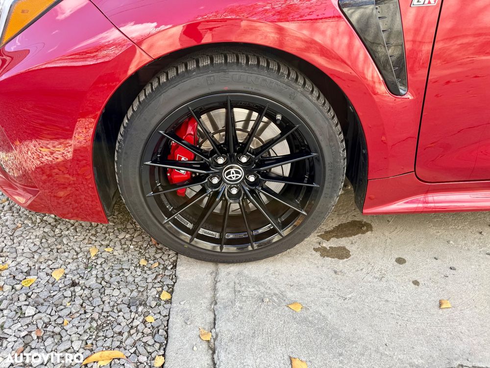 Toyota Corolla GR - 9